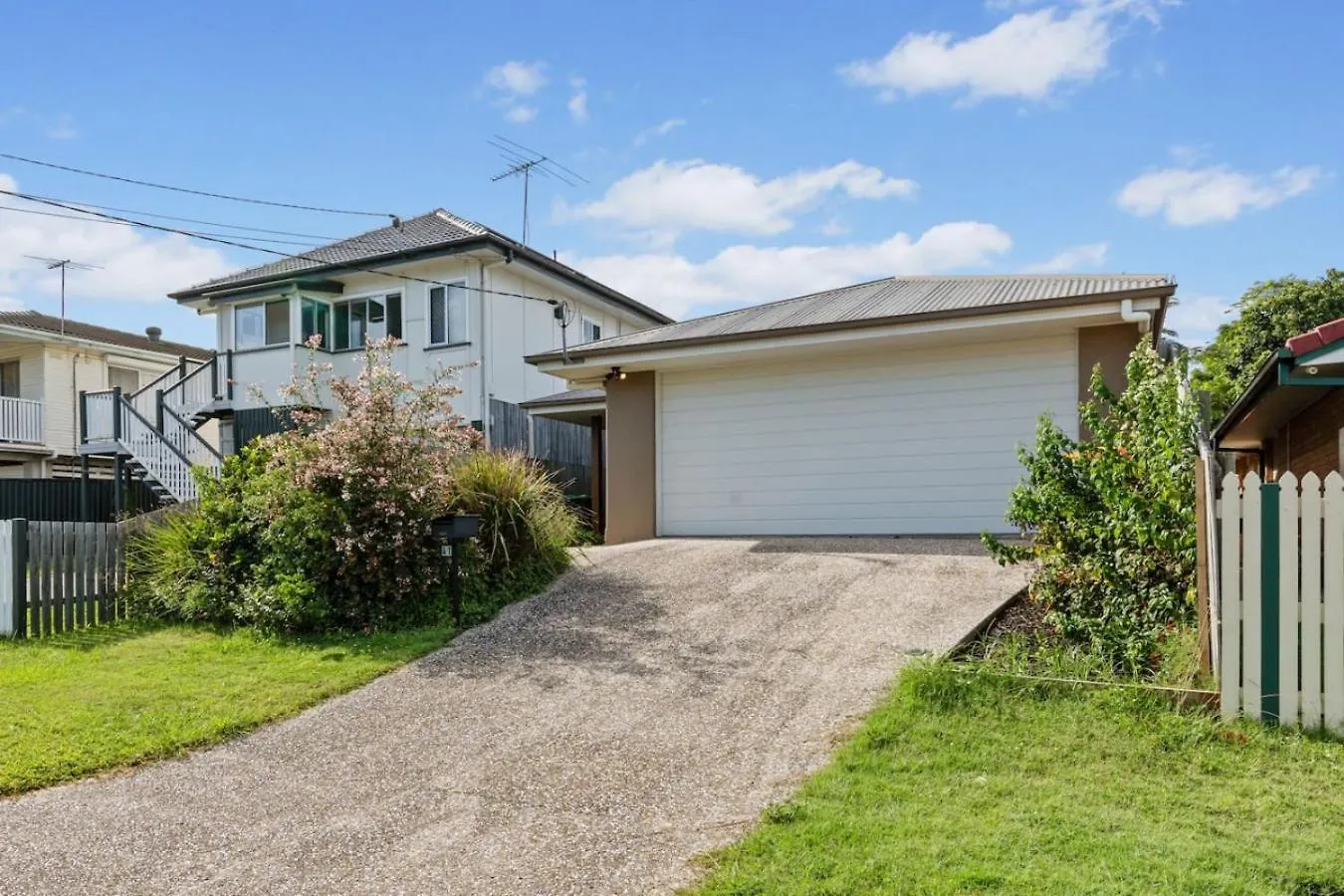 Charming 4Bedroom Home Near Train Station And Beaches Brisbane Ausztrália